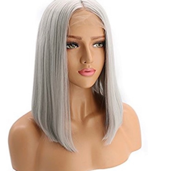 Gray lace front synthetic wig - Picture 1 of 6
